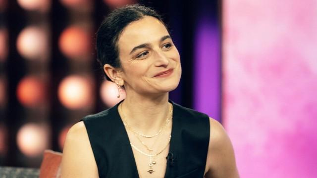 Jenny Slate, Beanie Feldstein & Geraldine Viswanathan