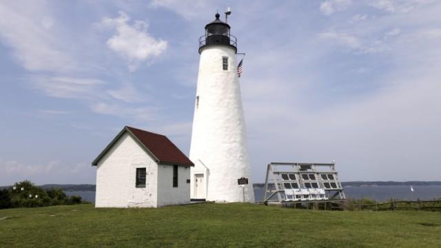 Island Lighthouse Renovation