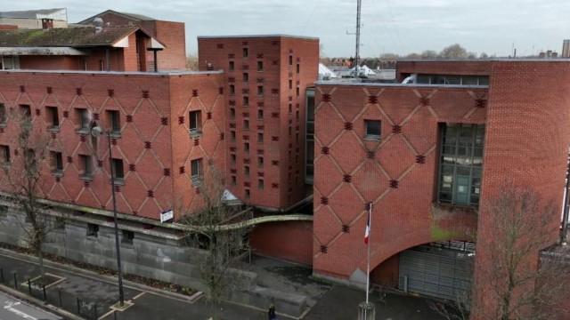 Délits de fuite et barrages forcés, la police du Nord sous tension