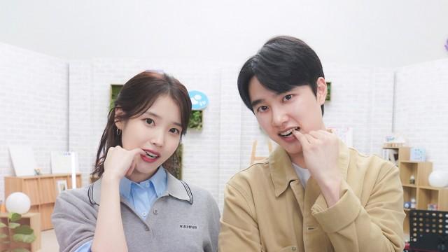 (DOH)TTENTION! Bow! Applause! (With Doh Kyungsoo)