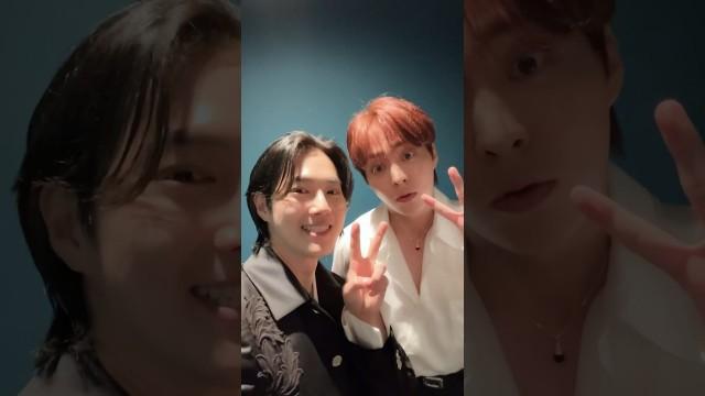 문을 열고 들어가면 | #Shorts #SUHO #XIUMIN #CheeseChallenge