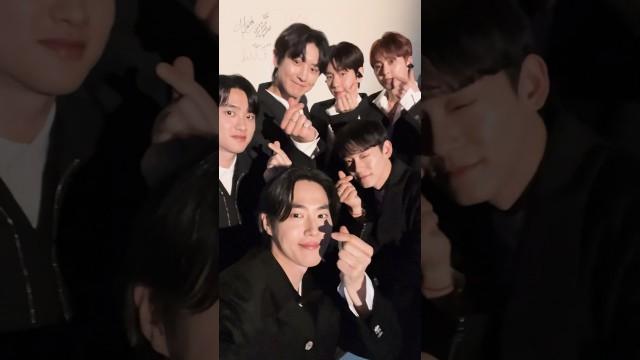 We are ONE! Say CHEESE! | #Shorts #EXO #CheeseChallenge