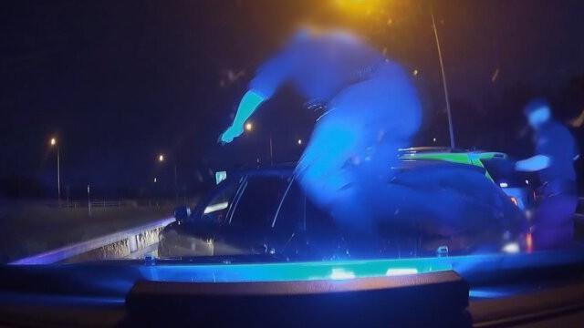 Knife robbery at gas station