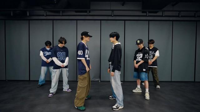 NCT WISH 엔시티 위시 'Dunk Shot' Dance Practice (Moving Ver.) 
