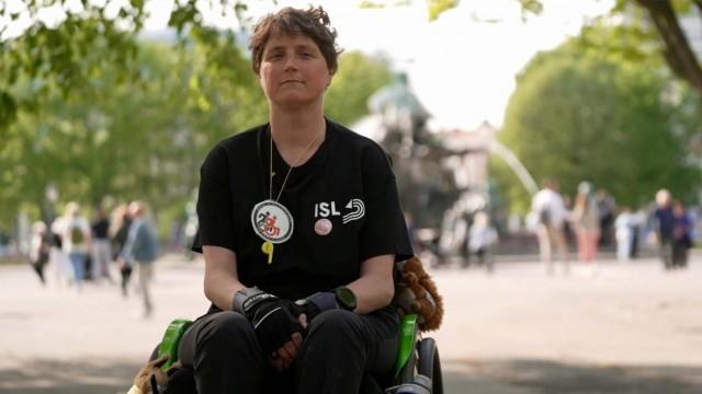Widerstand im Rollstuhl - Die Kletteraktivistin Cécile