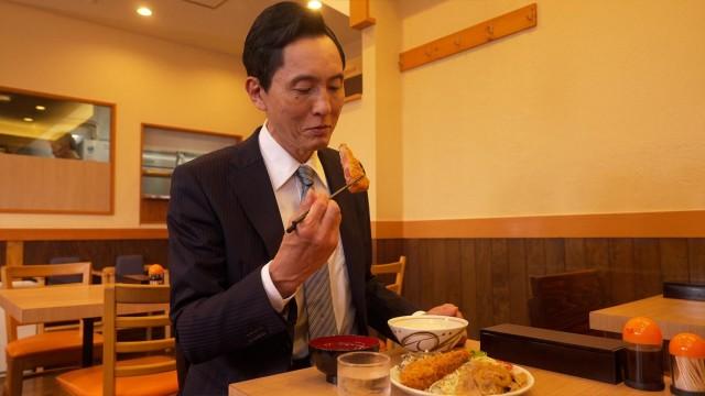 Sunny-Side Up Hamburg Steak and Sea Urchin Cream Croquette of Kawaguchi City, Saitama Prefecture