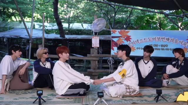 Fall Outing | What If WOONHAK Is at the Top of the Hierarchy?