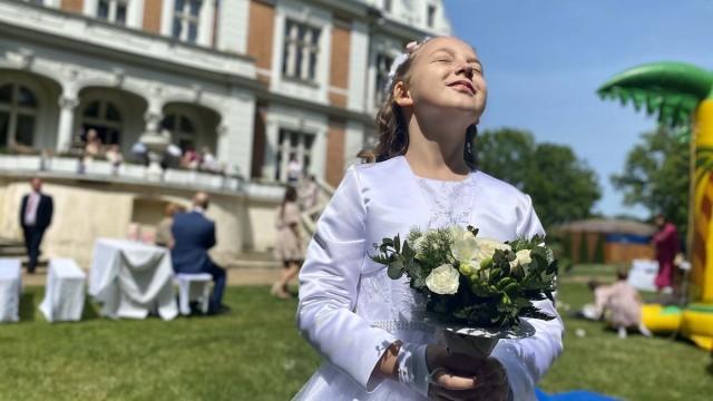 Beichte und Luxusparty - Erstkommunion in Polen