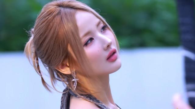 1st World Tour 'KISS ROAD' in Seoul VCR Behind