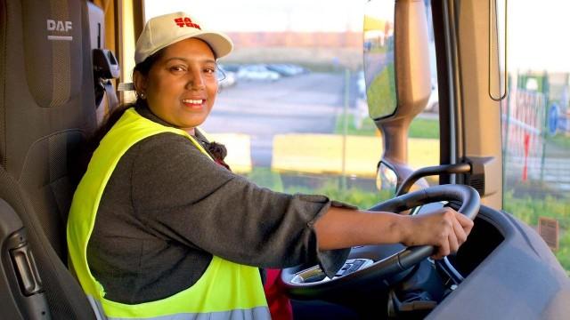 Indische Truckerinnen auf Europas Straßen
