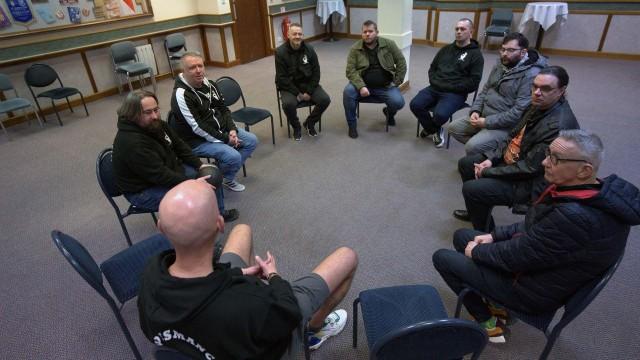 Hilfe für Schottlands Männer