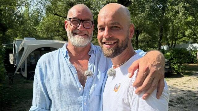 Donnernder Zelt-Auftakt