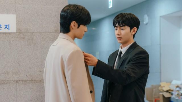 “을”과 “을”의 관계