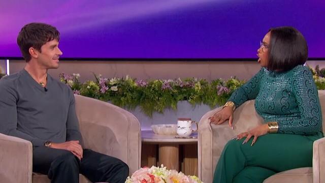 Antoni Porowski, Gina Torres
