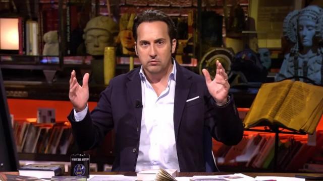 Enigma under Egypt's pyramids