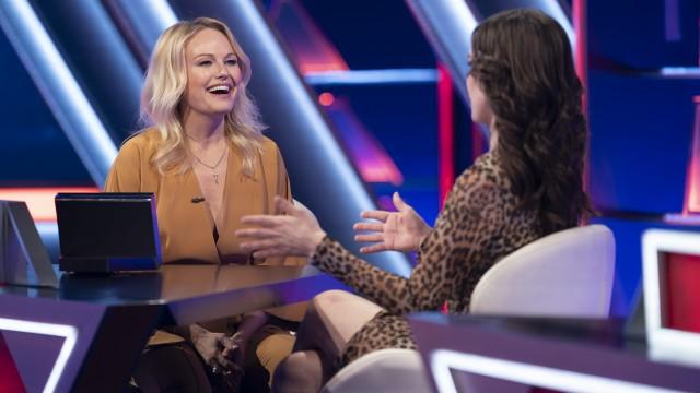 Malin Akerman vs Tom Papa and Tori Spelling vs Brian Austin Green