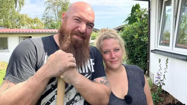 Der Bagger-Schaufel-Battle