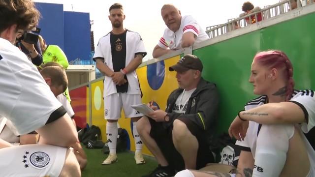Fußball-EM für Obdachlose in Hamburg