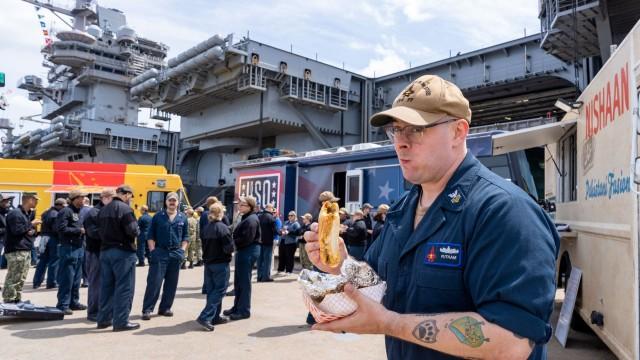 Truckin' Awesome: Norfolk Fork-Off