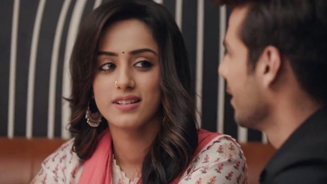 Yuvraj Blackmails Rudraksh