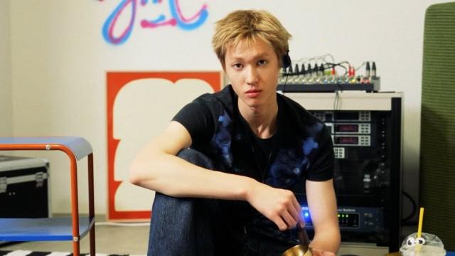 Vibing with our first EP ‘COLOR OUTSIDE THE LINES’ (Singing Bowl ver.) #MARTIN