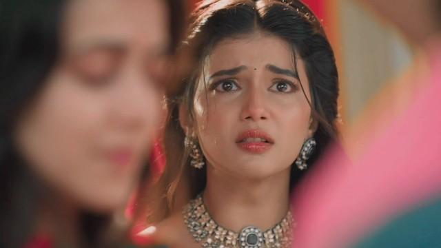 Abhira's World Crumbles 