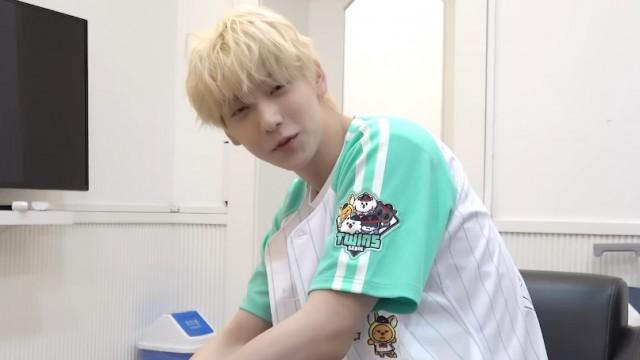 SOOBIN's LG Twins First Pitch Challenge
