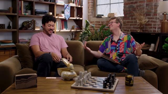  Are baths dirty? | Jarvis Johnson Asks Hank Anything