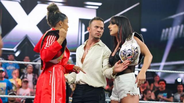NXT 876