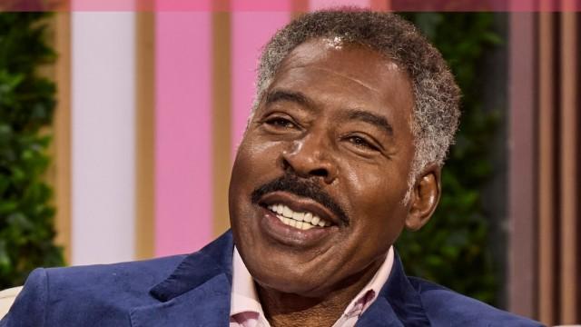 Ernie Hudson, Angela Kinsey, Josh Snyder