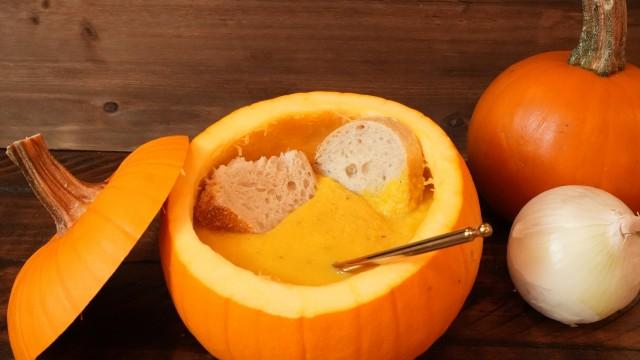 A 375 Year Old French Recipe for Pumpkin Soup
