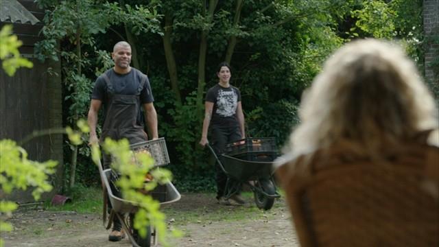 Roxane van Iperen en Sef