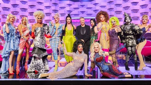 Return of the Queens