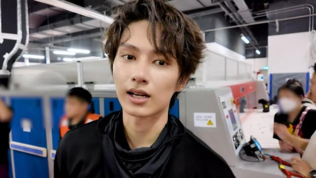 JUN's 'The Shadow's Edge' Shoot Sketch