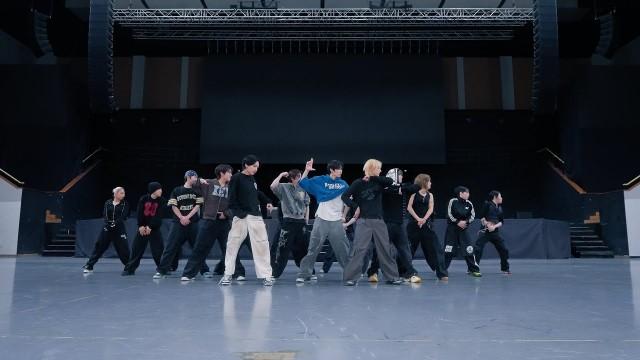 2025 MAMA AWARDS ‘Hollywood Action’ Dance Practice