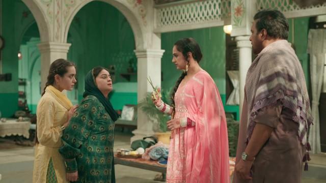 Kausar, Seher Outsmart Saphia