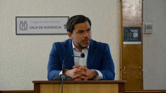 La lucha por la tuición legal de Olivia