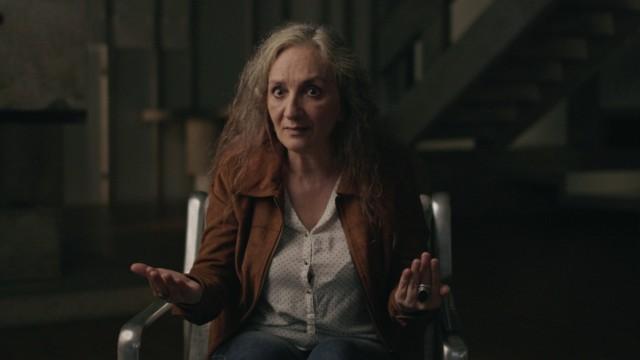 O Castelo Começa a Ruir