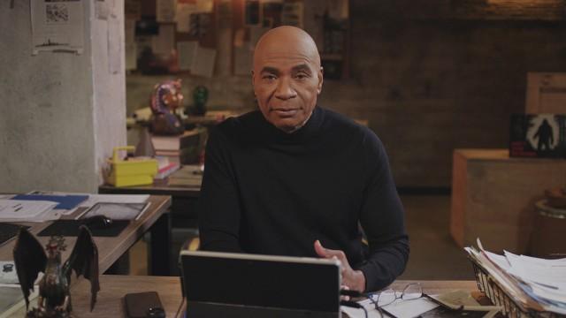 The Battle of Los Angeles, Chinese Dragon Discovery, and Celebrity UFO