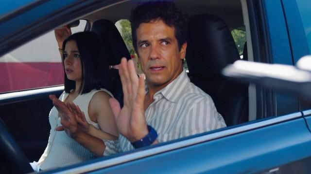 Diana y Santana caen en peligrosas manos