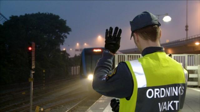 Storbråk på ett tåg