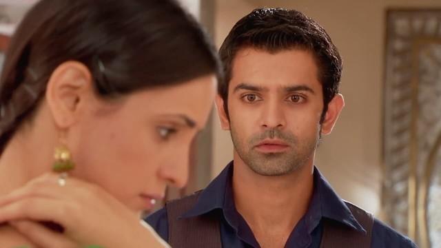 Khushi resigns