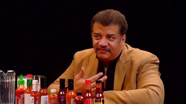 Neil deGrasse Tyson Explains the Universe While Eating Spicy Wings