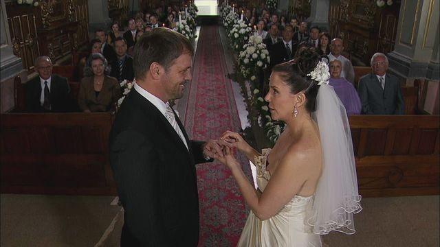 Paola sufre un accidente