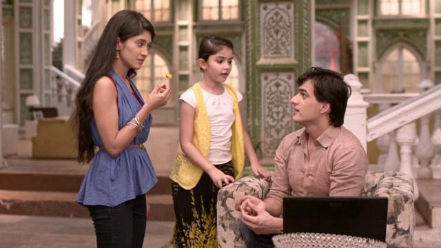 Mishti Lies to Naira