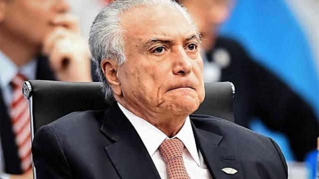 #44: Congresso desafia Bolsonaro, as últimas olavadas e Temer livre