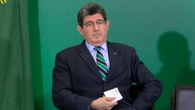 #56: Moro na berlinda, Santos Cruz e Joaquim Levy no olho da rua