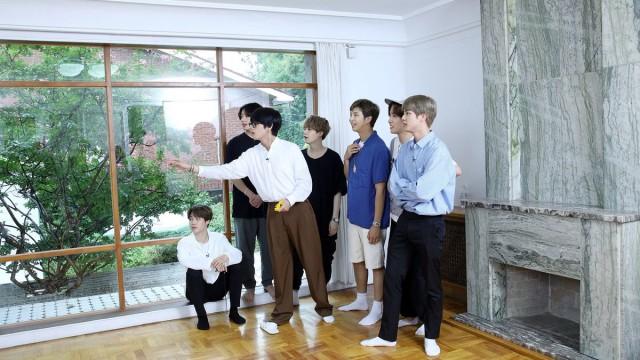 EP.104 [Photo exhibition 1]