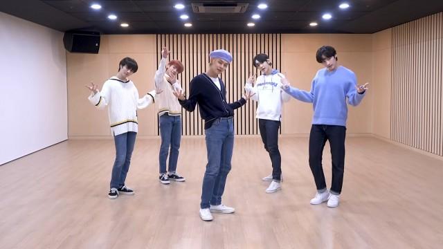 ‘Can't We Just Leave The Monster Alive?’ Dance Practice