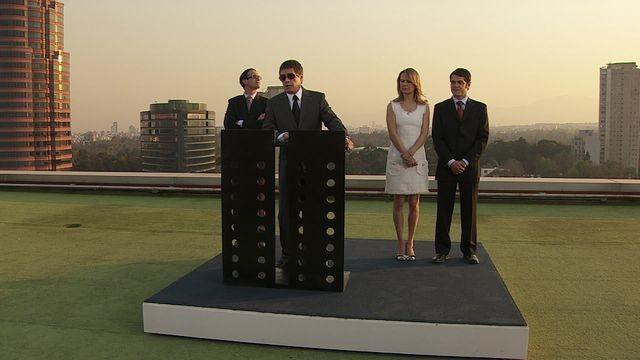 Jenny confronta a Rolando